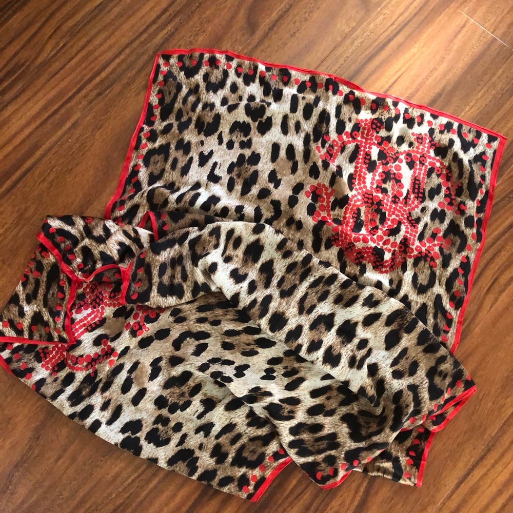 🧣Women’s Scarf Silk Leopard Print